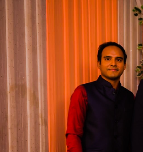 Dr Rupam Das